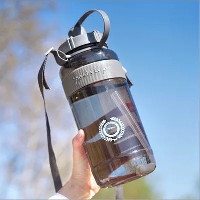 Large Water Bottles 2000ML Portable Outdoor Sports Safety Solid PC Plastic Drinking Cup Birth Gift Men Couple Customized Logo