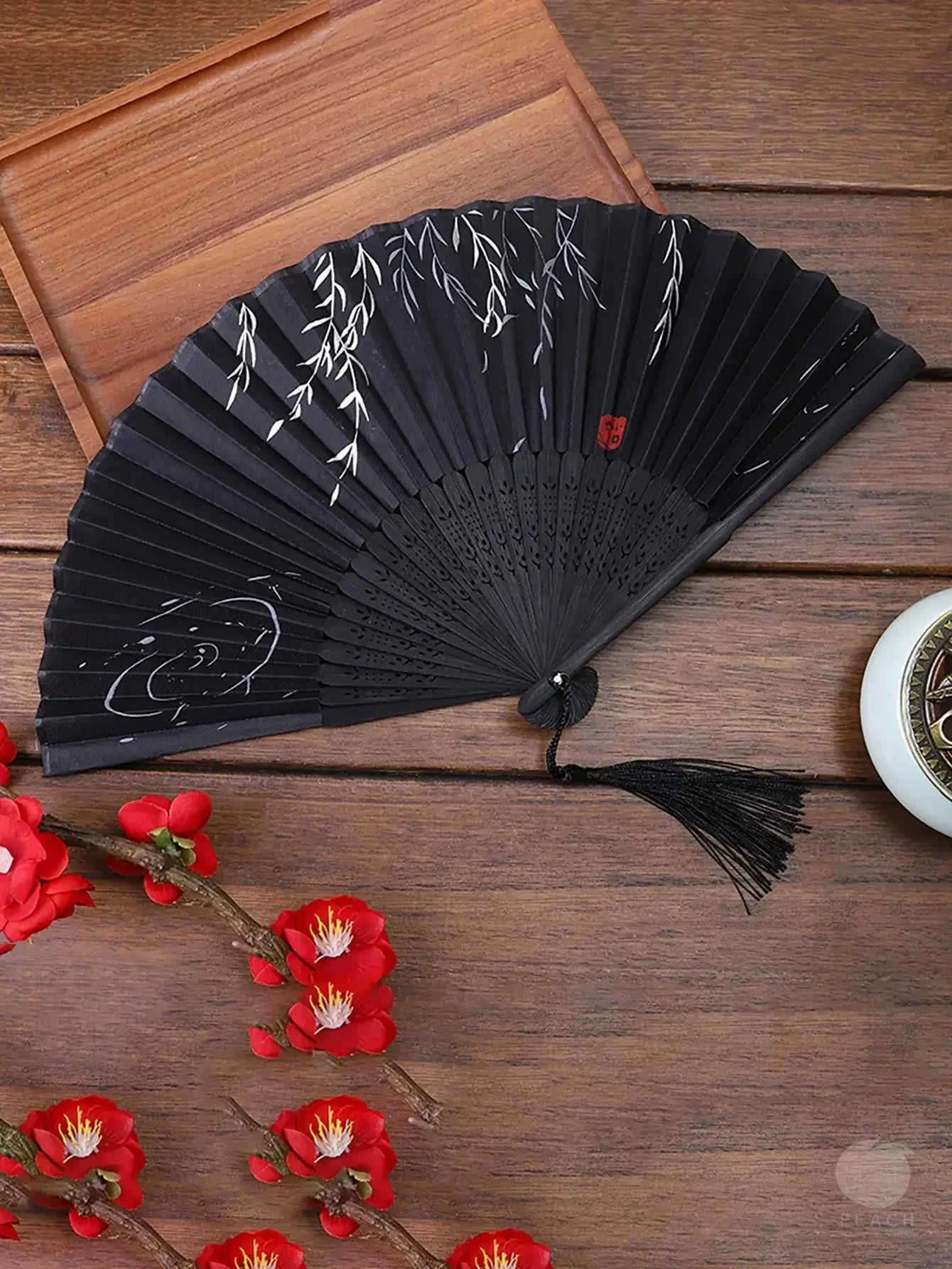 1pc-Elegant wooden folding hand fan favored by fans, favored by wedding parties and performances